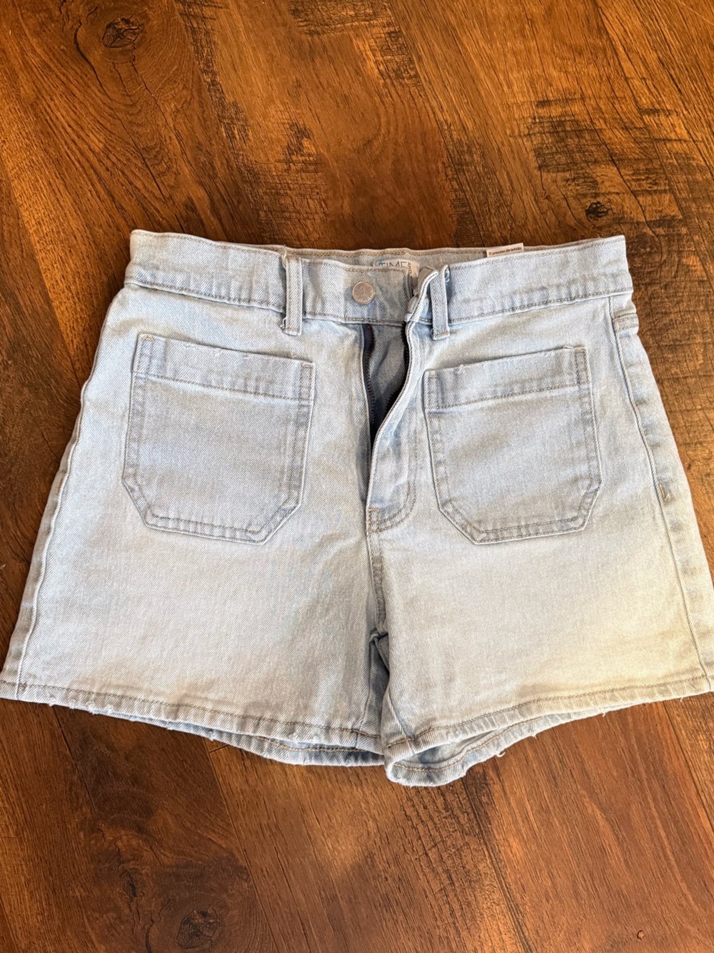 Time and Tru Women’s Jean Shorts, Size 4, Great Condition!